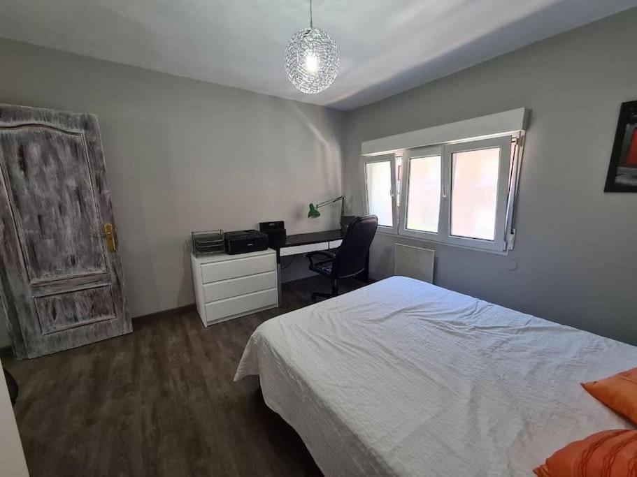 A Un Paso De La Playa, Amplio Apartamento Gijon Bagian luar foto